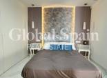 Wiederverkauf - VILLA -
TORREVIEJA - La Mata