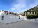 Neubau - VILLA -
PENÀGUILA - El Olivar