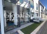 Revente - APPARTEMENT -
LA ZENIA - Costa Blanca