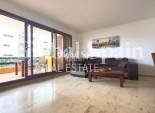 Resale - APARTMENT -
TORREVIEJA - Punta prima