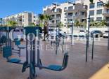Revente - APPARTEMENT -
ORIHUELA COSTA - VILLAMARTÍN