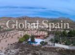 Resale - VILLA -
ABANILLA - Inland