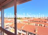 Wederverkoop - APPARTEMENT -
TORREVIEJA - Playa De Los Náufragos