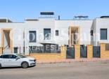 Resale - APARTMENT -
ORIHUELA COSTA - VILLAMARTÍN