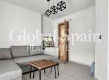 Odsprzedaż - MIESZKANIE -
TORREVIEJA - 