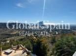 Wiederverkauf - VILLA -
CALPE - Costa Blanca