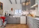 Wederverkoop - HUIS -
DOLORES - Costa Blanca