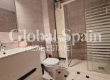 Wederverkoop - APPARTEMENT -
TORREVIEJA - Acequion