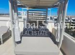 Wederverkoop - PENTHOUSE -
ORIHUELA COSTA - Los Almendros-la Florida