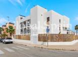 Wiederverkauf - WOHNUNG -
VILLAMARTÍN - Costa Blanca