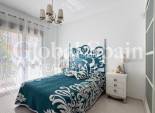 Wederverkoop - VILLA -
CIUDAD QUESADA