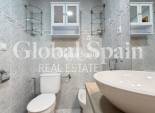 Wederverkoop - APPARTEMENT -
TORREVIEJA - Playa del Cura