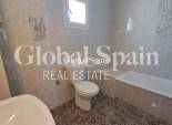 Wiederverkauf - VILLA -
VILLAMARTÍN - Costa Blanca