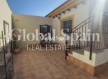 Resale - VILLA -
AVILESES - Inland