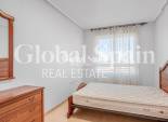 Wiederverkauf - WOHNUNG -
TORREVIEJA - Torrevieja