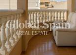 Wederverkoop - APPARTEMENT -
TORREVIEJA - El molino
