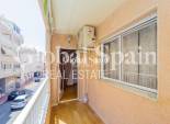 Wiederverkauf - WOHNUNG -
TORREVIEJA - Playa del Cura