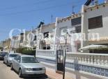 Wederverkoop - HUIS -
TORREVIEJA - LOS BALCONES - LOS ALTOS