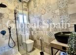 Wederverkoop - VILLA -
LA ZENIA - Costa Blanca