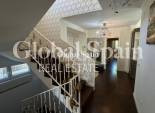 Wederverkoop - VILLA -
ALTEA - ALTEA HILLS