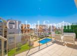 Venta - Ático -
ORIHUELA COSTA - VILLAMARTÍN