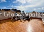 Venta - CASA -
ROJALES - Pueblo