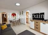 Wederverkoop - APPARTEMENT -
TORREVIEJA - Acequion
