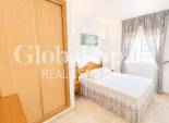 Wederverkoop - APPARTEMENT -
TORREVIEJA - Playa del cura