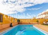 Resale - VILLA -
TORREVIEJA - Aguas Nuevas