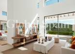 Neubau - VILLA -
CASARES - Pedregales