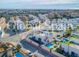 Resale - VILLA -
VILLAMARTÍN - Costa Blanca