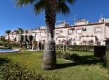 Wederverkoop - HUIS -
Orihuela Costa - Playa Flamenca
