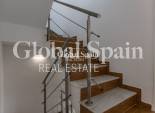 Resale - HOUSE -
TORREVIEJA - Torrevieja