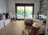 Wederverkoop - APPARTEMENT -
POLOP - Alberca