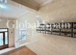 Revente - APPARTEMENT -
TORREVIEJA - Estacion de autobuses