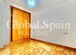 Wiederverkauf - HAUS -
ORIHUELA COSTA - Playa Flamenca