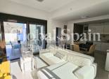 Wiederverkauf - VILLA -
ORIHUELA COSTA - Costa Blanca