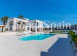 Resale - VILLA -
TORREVIEJA - La Veleta