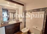Revente - APPARTEMENT -
TORREVIEJA - Los Frutales