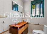 Wederverkoop - VILLA -
CIUDAD QUESADA