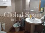Wederverkoop - APPARTEMENT -
TORREVIEJA - Torrevieja