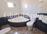 Wiederverkauf - VILLA -
VILLAMARTÍN - Costa Blanca