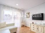 Venta - APARTAMENTO -
TORREVIEJA - Playa del Cura