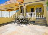 Resale - HOUSE -
ORIHUELA COSTA - Las Filipinas