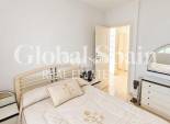 Wederverkoop - APPARTEMENT -
TORREVIEJA - Torreblanca