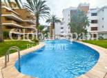 Resale - APARTMENT -
TORREVIEJA - Punta prima