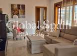 Revente - APPARTEMENT -
PUNTA PRIMA - Costa Blanca
