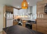 Wederverkoop - APPARTEMENT -
TORREVIEJA - La Veleta