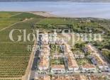 Resale - HOUSE -
TORREVIEJA - Costa Blanca