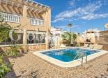 Resale - APARTMENT -
ORIHUELA COSTA - Costa Blanca